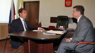Дмитрий Медведев в Пятигорске проверил состояние раненых во время теракта