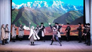 Отчетный концерт ансамблей народного танца прошёл в Ставрополе