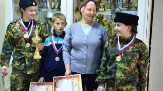 В Ставрополе провели матчевую встречу по дартсу среди ветеранов и учащейся молодежи