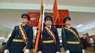 В Ставрополе открыта выставка боевых знамен Великой Отечественной войны