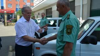 Лучшим охотничьим инспекторам Ставрополья вручили новые автомобили «Нива»