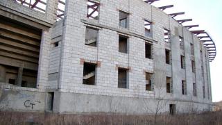 «Колизей» на въезде в Минводы станет историей: спорткомплекс начнут достраивать