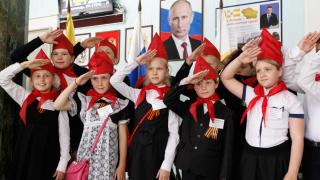 В Ставрополе двести школьников приняли в пионеры