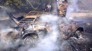 Взорвавшийся автомобиль стал причиной пожара в лесополосе в Ставропольском крае