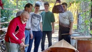 Юные яхтсмены Ставрополя встретились с ветераном судостроения