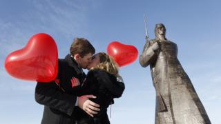 Флешмоб ко дню святого Валентина провели в Ставрополе