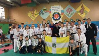 Ставропольские каратисты собрали осенний урожай наград на соревнованиях в Новочебоксарске