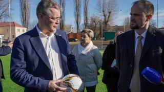 Губернатор Ставрополья поручил в 2023 году завершить благоустройство стадиона в Изобильненском округе