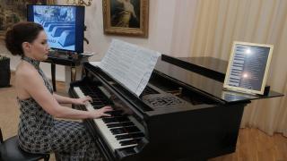 Старый рояль, или Культурная сенсация: в изомузей в Ставрополе передали рояль производства J. Becker