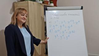 Жительница Минераловодского округа с помощью соцконтракта открыла кабинет для занятий математикой