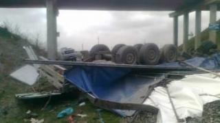 Оперативные службы устраняют последствия ураганного ветра на Ставрополье