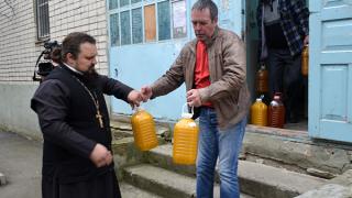 Ставропольские пчеловоды отправили 400 кг меда для жителей Луганска