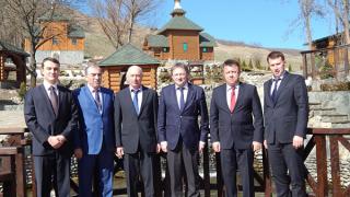 Федеральный омбудсмен Борис Титов провел совещание региональных уполномоченных СКФО в Пятигорске