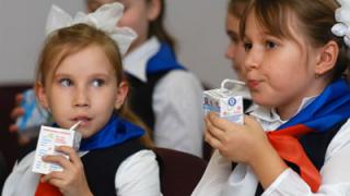 Школьное молоко: по 200 граммов в тетрапакетах