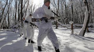 В Ставропольском зимнем лесу кадеты-ермоловцы «играли в прятки» по-взрослому