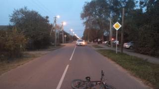 Ребёнок на велосипеде попал под колёса авто на Ставрополье