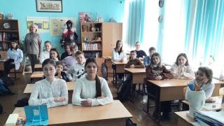 Школьники Ставрополя слушали и читали стихи поэтов-фронтовиков