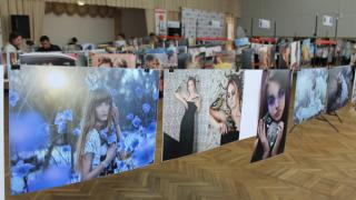 В Невинномысске открыта коллективная выставка работ фотографов города «Винегрет»