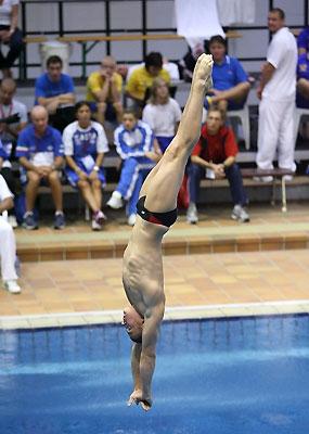 Евгений Кузнецов снова с медалями по прыжкам в воду, готовится к чемпионату Европы