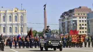 Парад войск и праздничные концерты прошли 9 мая в Ставрополе
