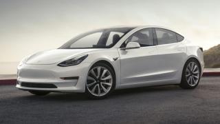 Tesla, снятые с производства: где их можно купить