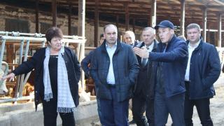Министр сельского хозяйства Ставрополья посетил предприятия Красногвардейского района