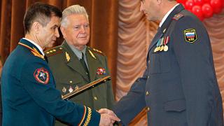 Рашид Нургалиев лично наградил лучших участковых полицейских России в Ставрополе