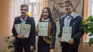 Лучших юных чтецов стихотворений Валентины Слядневой края выбрали в Ставрополе