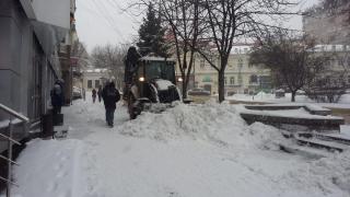 На федеральных дорогах Ставрополья задействовано 130 единиц спецтехники
