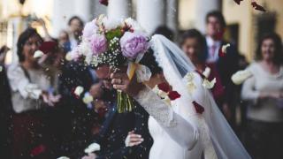 Почти 300 пар сыграют свадьбу на Ставрополье в День края