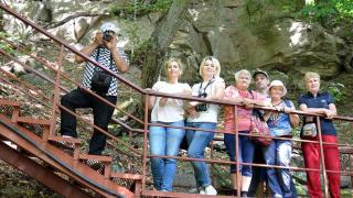 Осенний сезон социальные туристы из Невинномысска открыли поездкой в Архыз