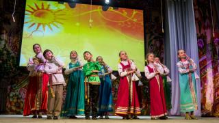 На сцене Ставропольской филармонии выступили более 200 юных артистов российской фольклорной ассамблеи