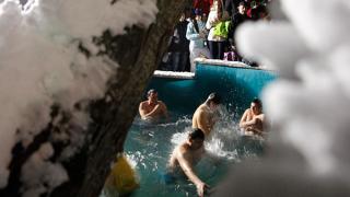 Окунуться на Крещение в ледяную воду в Ставрополе можно на Холодных родниках