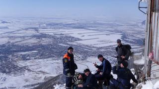 На горе Бештау ставропольские спасатели искали трех пострадавших альпинистов