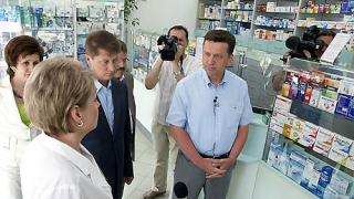 Цены на лекарства в ставропольских аптеках проверил губернатор Гаевский