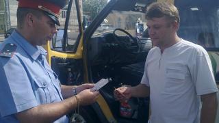 Водителя с «липовым» удостоверением задержали сотрудники ДПС на Ставрополье