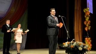 В. Владимиров поздравил учителей Ставрополья с профессиональным праздником