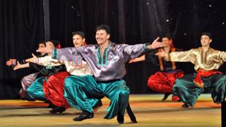 Ансамбль песни и танца «Ставрополье» дал концерт для пограничников в Магасе