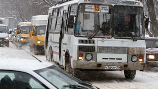 Ставрополье накрыла снежная стихия, вызвав транспортный коллапс
