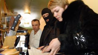 Ставропольские судебные приставы-исполнители «проведали» неплательщиков штрафов