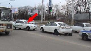 Угонщика машины в Ставрополе задержали со стрельбой