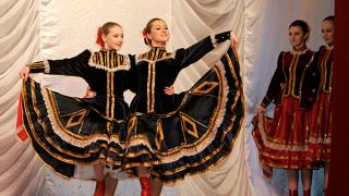 Танцуют все: краевой фестиваль хореографии «Здравствуй, мир!» в Ставрополе