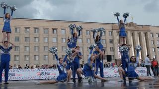 В День России в Ставрополе прошли концерты, свадьбы, мотомарш