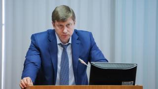 Министр строительства, дорожного хозяйства и транспорта края Игорь Васильев уволен в связи с утратой доверия