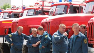 15 новых автомобилей «Урал» переданы пожарным частям Ставропольского края