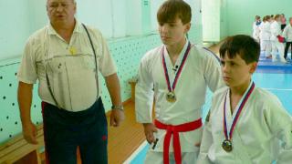 Спортсменов, вернувшихся с юношеских игр боевых искусств, чествовали на Ставрополье