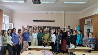Вернувшегося из зоны СВО учителя в Кисловодске наградили за личное мужество и отвагу