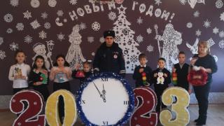 Детям Труновского округа рассказывают о правилах безопасности на дорогах