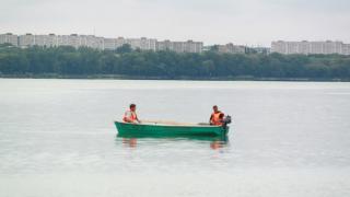 Спасатели нашли тело утонувшего мужчины в озере Чекист в Кочубеевском районе