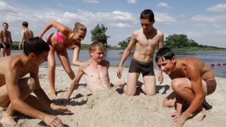 Летние каникулы: как определить ребенка на отдых